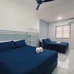 Hm Dream Ktv Pool Double Storey Up To 16Pax Rumbia