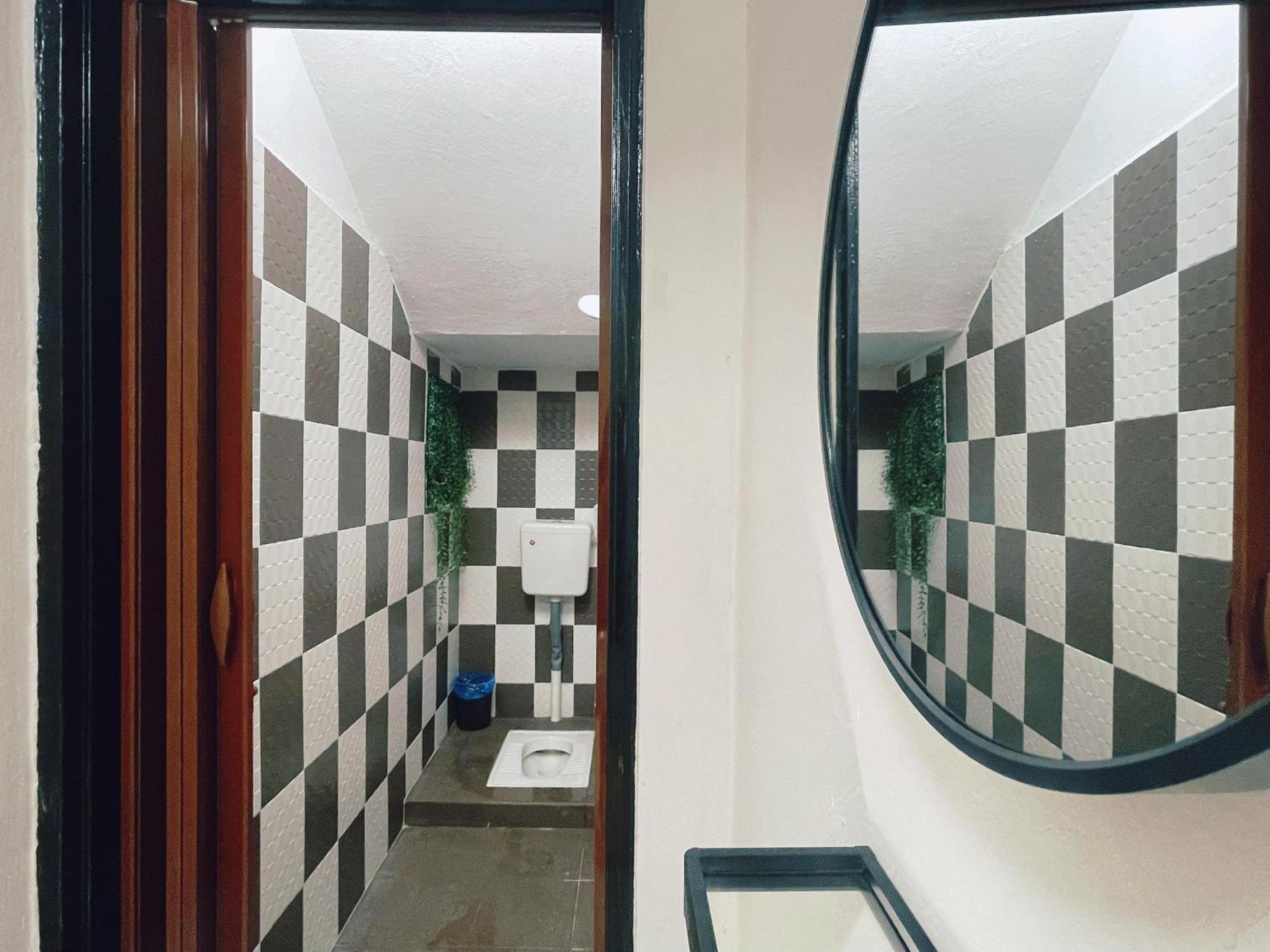 Hm Dream Ktv Pool Double Storey Up To 16Pax Rumbia * Johor Bahru